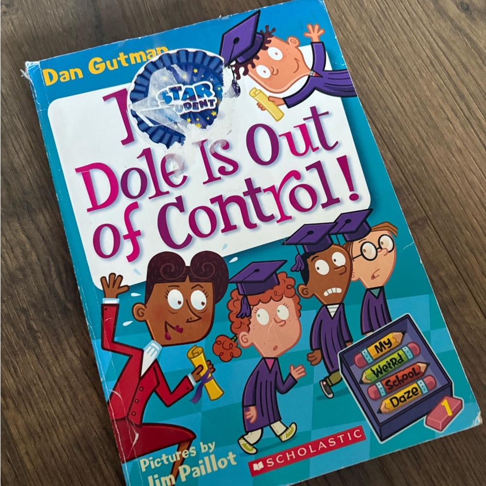 My weird school daze books 1-12 - Picture 2 of 5